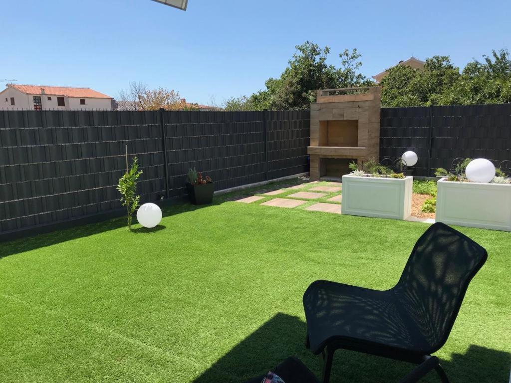 Hedonist-Luxury 2 Bedroom Apartment With Private Hot Tub, Garden And Free Parking Trogir Dış mekan fotoğraf