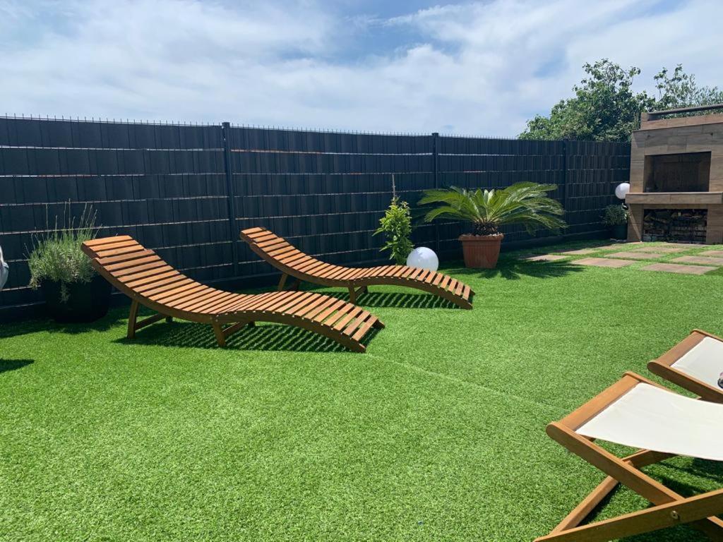 Hedonist-Luxury 2 Bedroom Apartment With Private Hot Tub, Garden And Free Parking Trogir Dış mekan fotoğraf